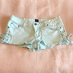 Rip curl 🌊 jean booty shorts size 5